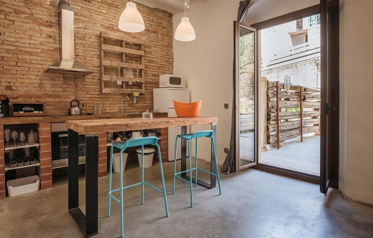 Pool Boutique Apartment Girona Exterior photo